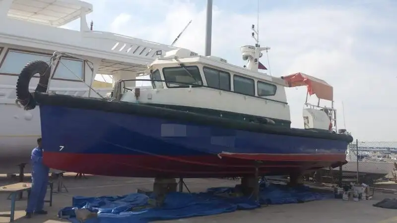 Besætningsbåd til salg