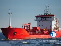 Olie-/kemikalietanker til salg