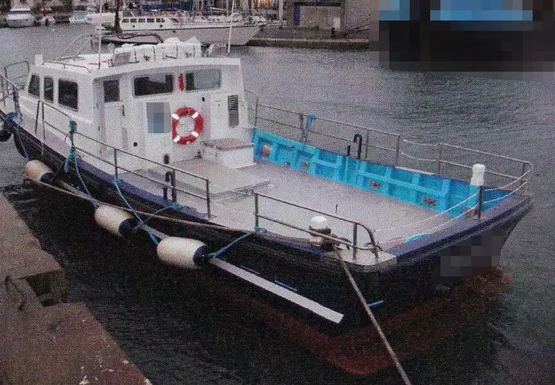 Arbejdsbåde til salg