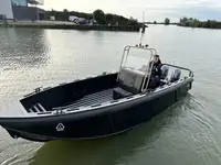 Patruljebåd til salg
