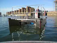 Containerskib til salg