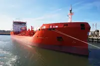 Oil/Chemical tanker til salg