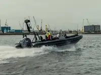 Stiv oppustelig båd til salg