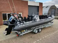 Containerskib til salg