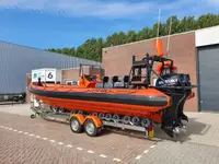 Containerskib til salg