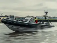 Stiv oppustelig båd til salg