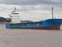Containerskib til salg