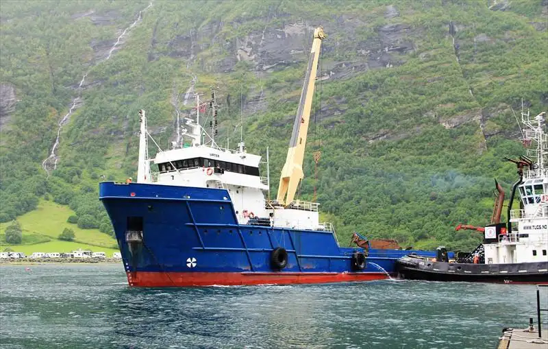 Patruljebåd til salg