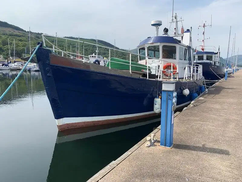 Lodsbåd til salg