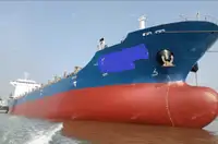 Containerskib til salg