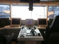 Containerskib til salg