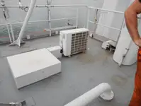 Arbejdsbåde til salg