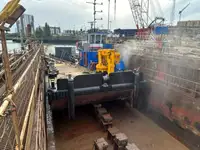 Containerskib til salg