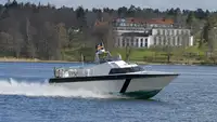 Patruljebåd til salg
