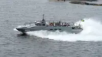 Militære fartøjer til salg