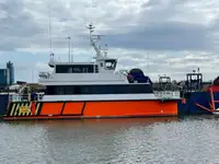 Containerskib til salg