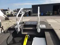 Containerskib til salg