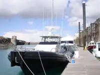 Patruljebåd til salg
