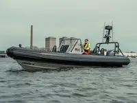 Stiv oppustelig båd til salg