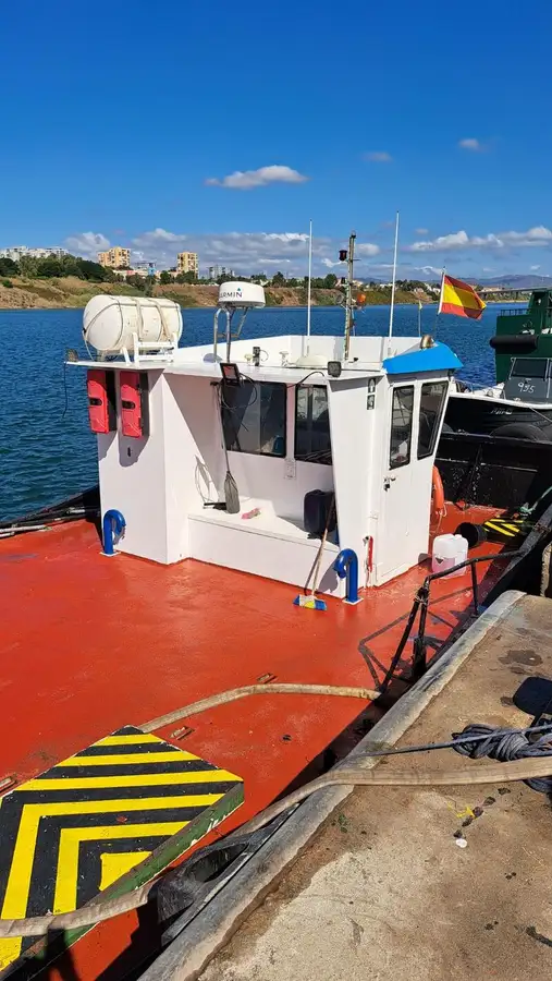 Arbejdsbåde til salg