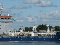Olie-/kemikalietanker til salg