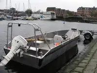 Patruljebåd til salg