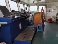Containerskib til salg
