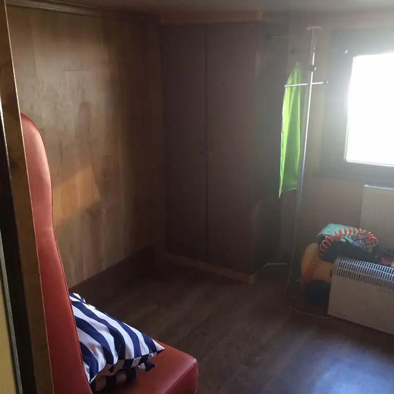 Containerskib til salg
