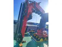 Containerskib til salg