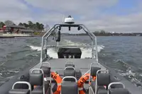 Stiv oppustelig båd til salg