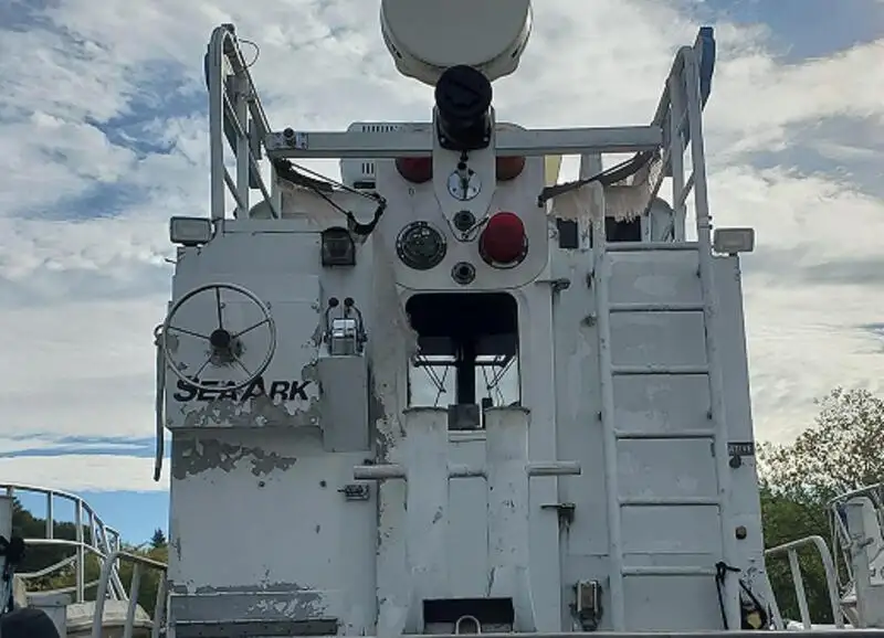 Arbejdsbåde til salg