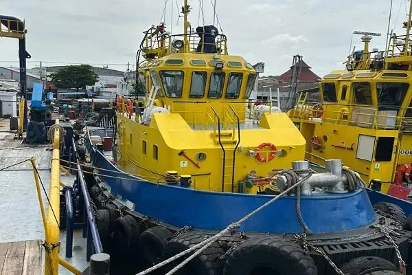 Bugserbåd til salg