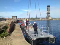 Containerskib til salg