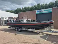 Containerskib til salg
