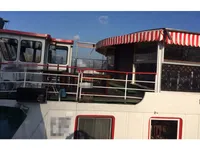 Containerskib til salg