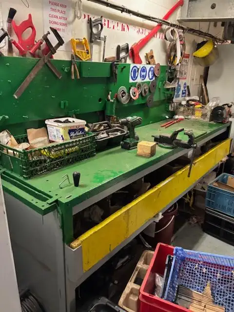 Arbejdsbåde til salg