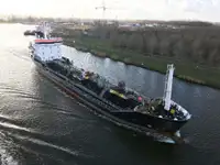 Oil/Chemical tanker til salg