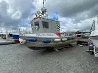 Patruljebåd til salg