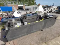 Containerskib til salg