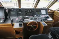 Patruljebåd til salg