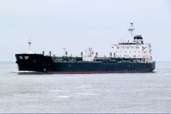Oil/Chemical tanker for sale
