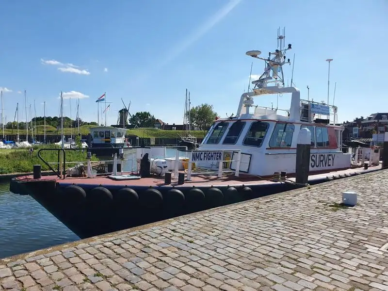 Patruljebåd til salg