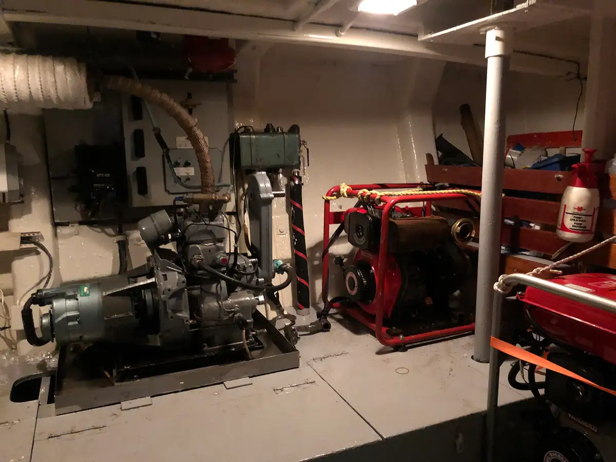 Redningsbåd til salg