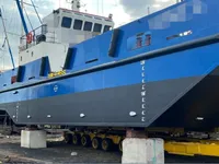 Containerskib til salg