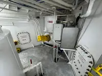 Containerskib til salg