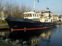 Patruljebåd til salg