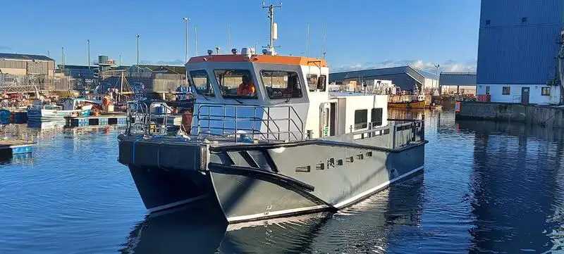Landmålingsfartøj til salg