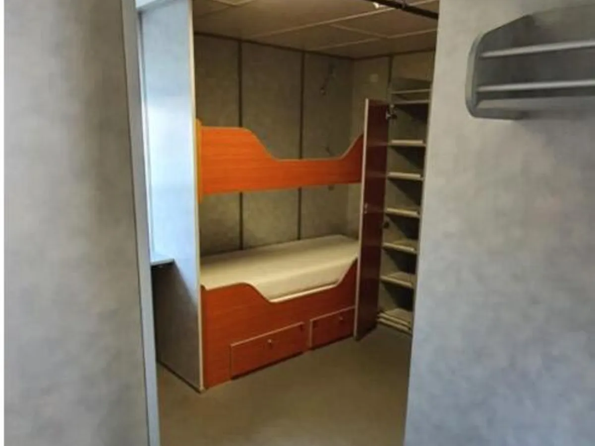 Arbejdsbåde til salg