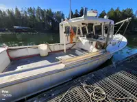 Fiskeforarbejdningsfartøj til salg