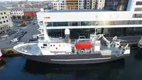 Containerskib til salg